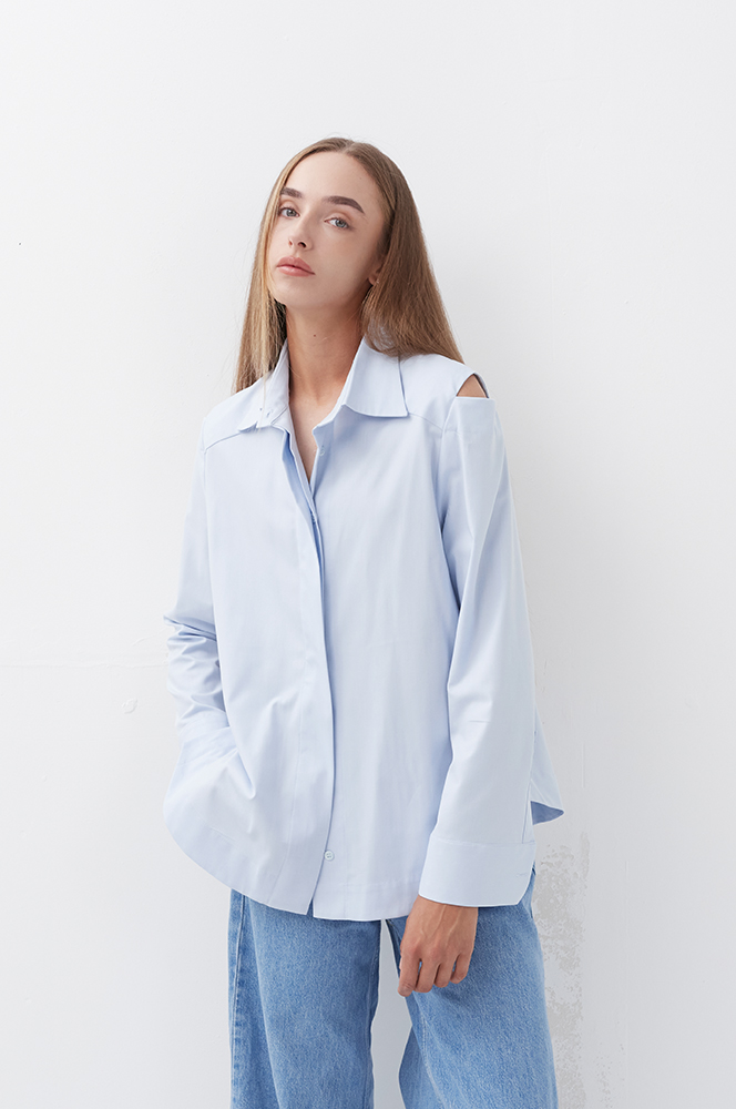 Сорочка з вирізами бавовна блакить (Р 139/1)